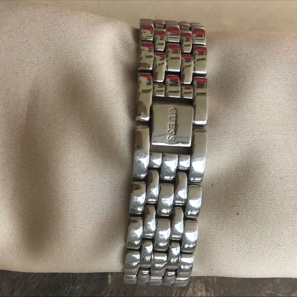 Guess Crystal Watch